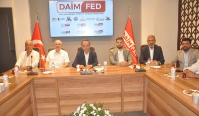 DAİMFED Deprem Mağduru Malatyalı Esnafın Ticaretine Katkı İçin Toplandı