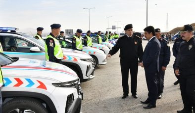 Türkiye’deki tüm otoyollardaki trafik denetleme ve kontrolü Jandarmaya geçiyor.