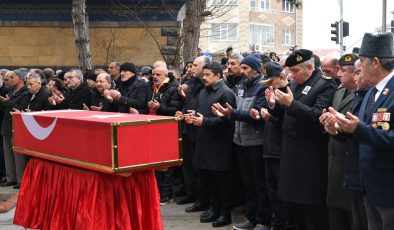 KIRŞEHİR Valimizin de İştirak Ettiği Cenaze Töreninde Kıbrıs Gazimiz Dualarla Defnedildi…