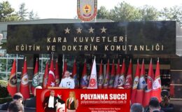 Millî Savunma Bakanlığımızın faaliyetlerinin paylaşıldığı Haftalık Basın Bilgilendirme Toplantısı, bu hafta Kara Kuvvetleri Eğitim ve Doktrin Komutanlığımızda gerçekleştirildi.