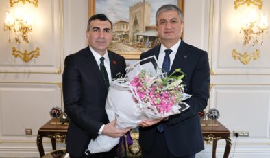 Adana Valisi Mustafa YAVUZ’a,  CHP İl Başkanı Anıl TANBUROĞLU ve  Parti Temsilcilerinden Nezaket Ziyareti…