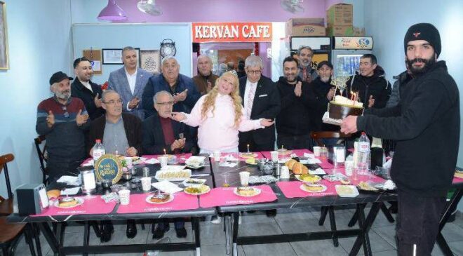 Dr. POLYANNA SUCCİ Her Yıl Olduğu Gibi Bu Yıl Yine 18. Yaş Gününü Kutladı